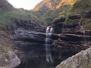 Final de tarde na cachoeira do capivara